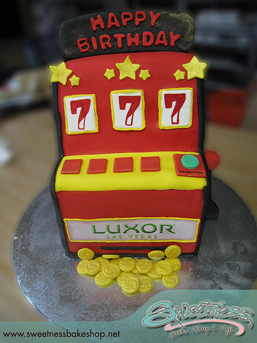 Slot Machine by SweetnessBakeshop