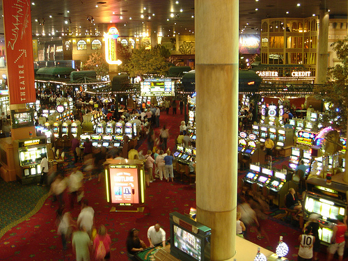Slot Machines by G?nther Bayler